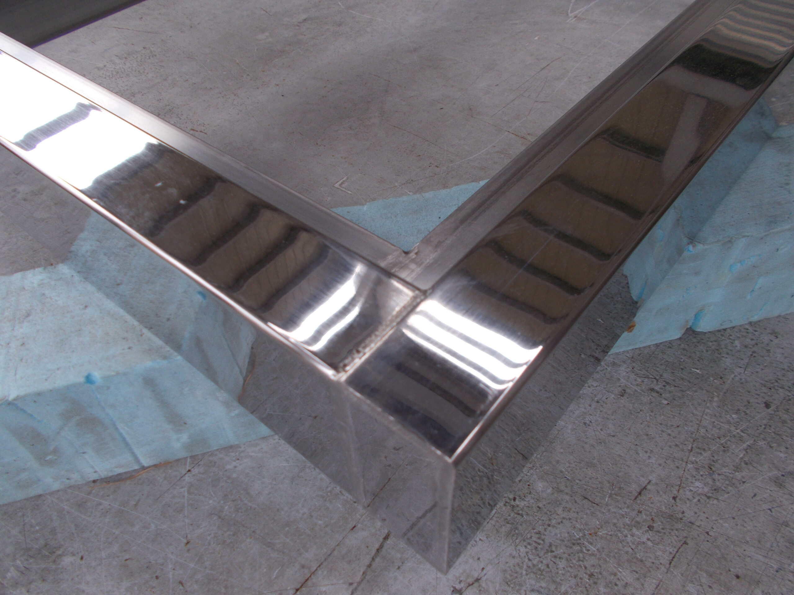 グリーンピッグ様(愛知県西尾市)の家畜運搬車(養豚車・豚)の4t車の製造を開始➂ グリーンピッグ様(愛知県西尾市)の家畜運搬車(養豚車・豚)の4t車の製造を開始➂